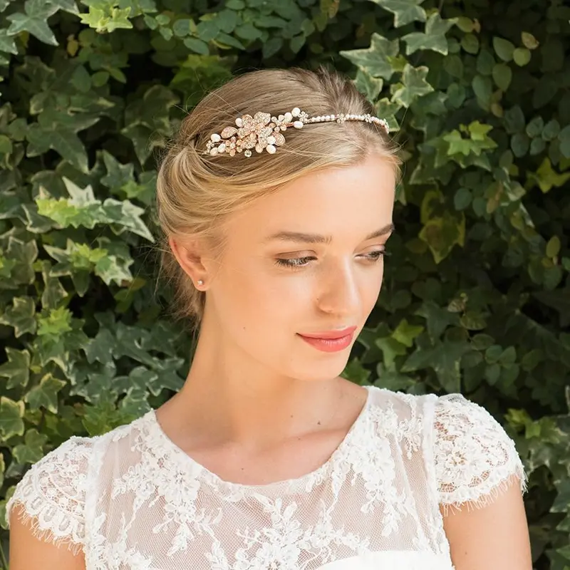 ACESSOIRE DE CHEVEUX MARIÉE<BR>Molly